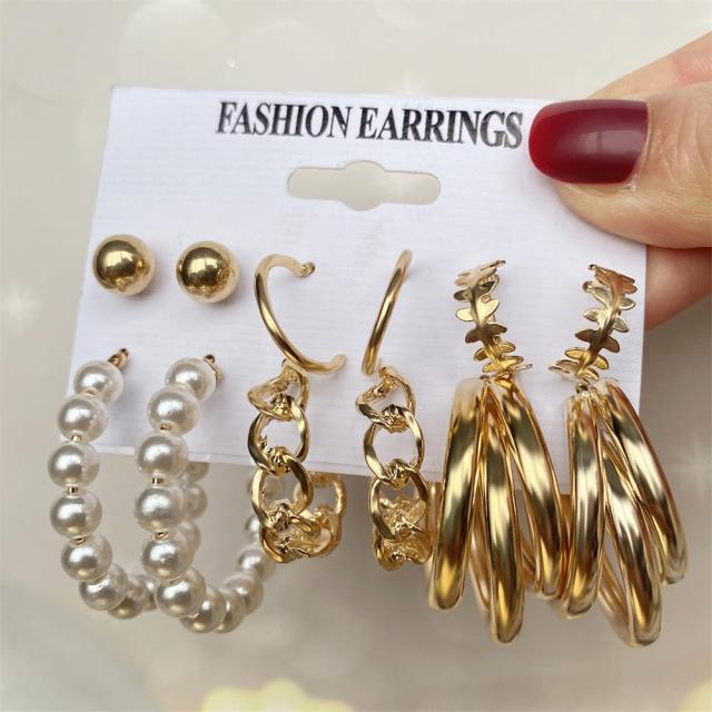 Fashion Gold Pearl Earrings Set