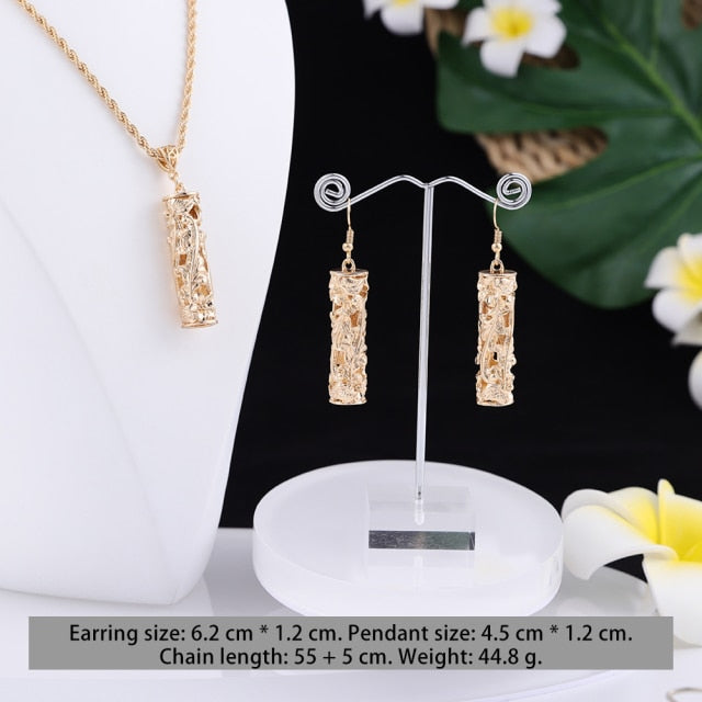Gold Hollow out Pearl Pendant Necklace Jewelry Set for Women