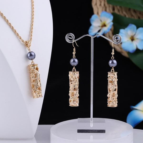 Gold Hollow out Pearl Pendant Necklace Jewelry Set for Women