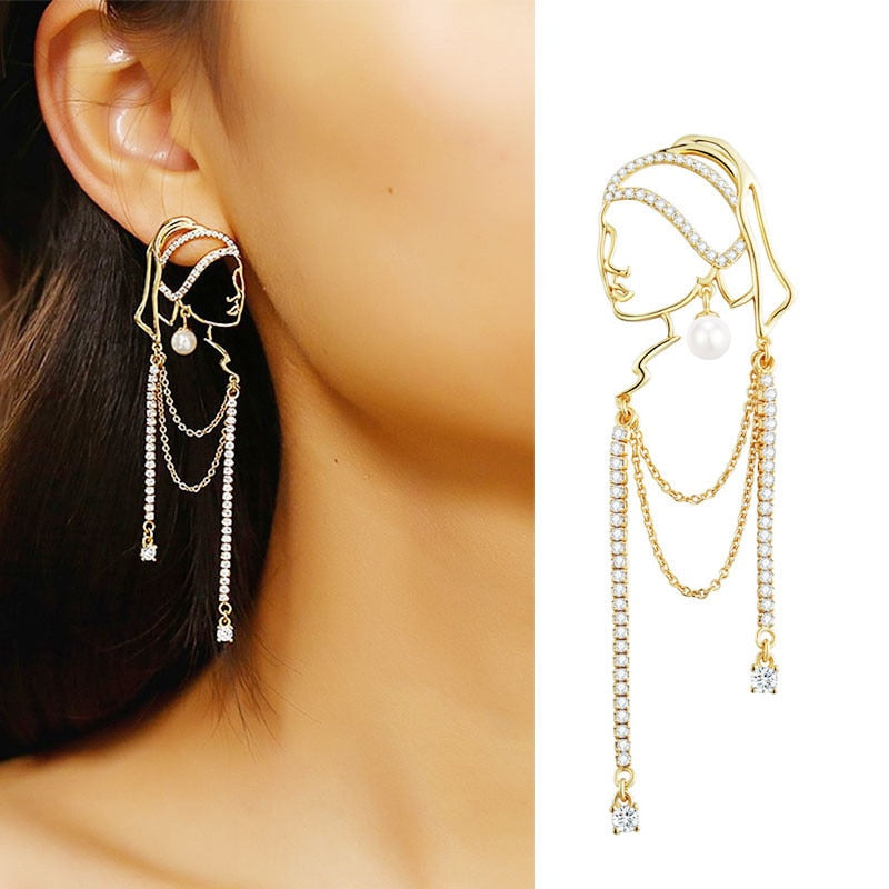 S925 Needle Hot Pearl Crystal Chain Portrait Earrings