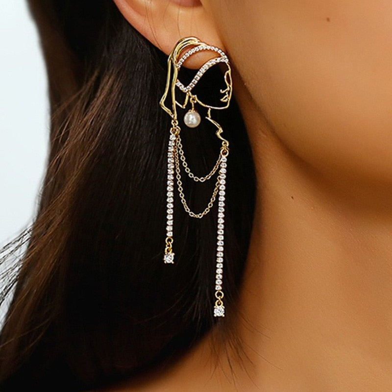 S925 Needle Hot Pearl Crystal Chain Portrait Earrings