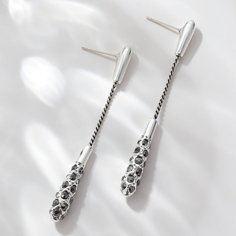 long drop-shaped alloy earrings earrings