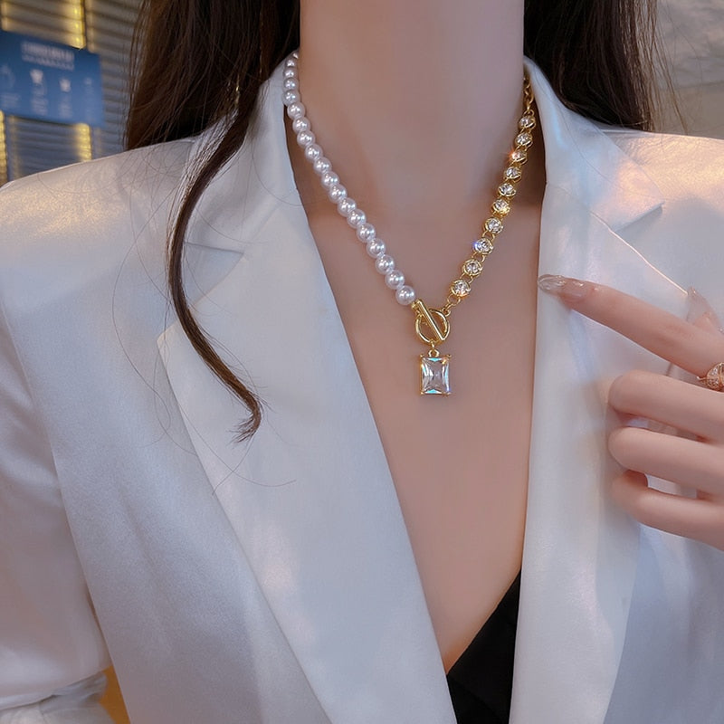 Korean Style Simulation Pearl Asymmetric Choker