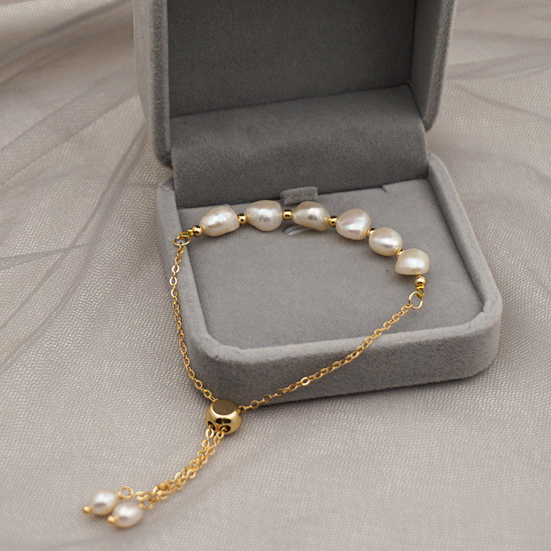 Minimalist Design Natural Pearl Gold Bracelet