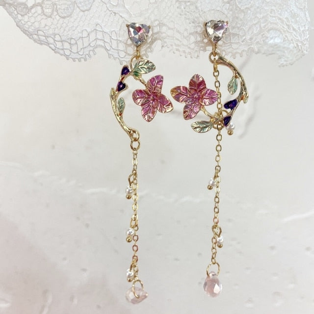 New Elegant Metal Flower Cute Cat Dangle Earrings For Women