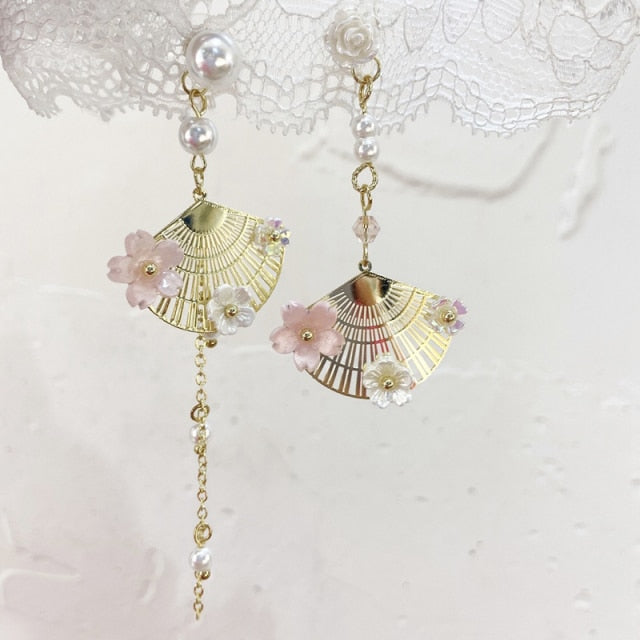 New Elegant Metal Flower Cute Cat Dangle Earrings For Women