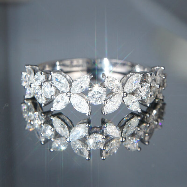 Romantic Flower Design Bridal Wedding Rings