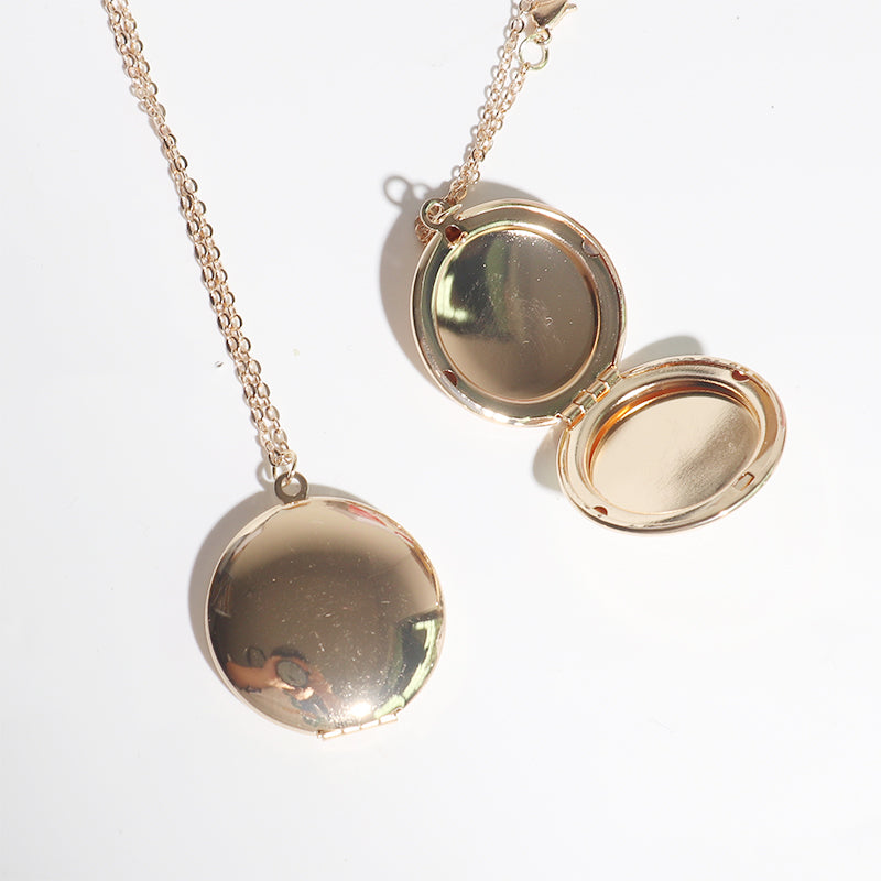Necklace Book Locket with Pictures Gift for Daughters Necklace
