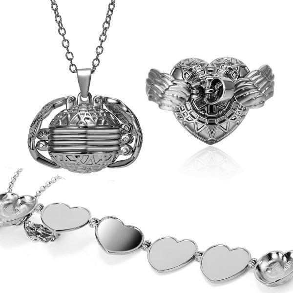 Unique Carved Design Heart-shaped Photo Frame Pendant Necklace