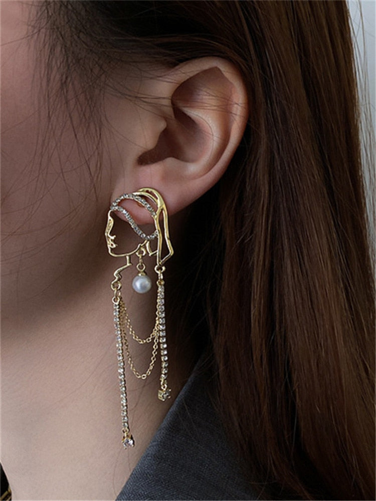 Pearl Crystal Portrait Chain Tassel Earrings