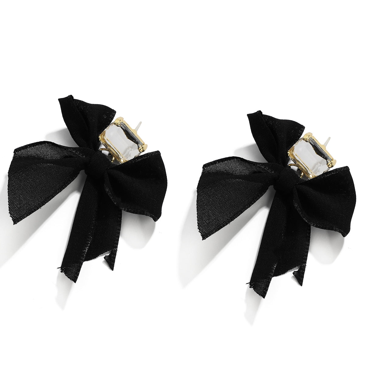 New Sweet Black White Bowknot Women Earrings