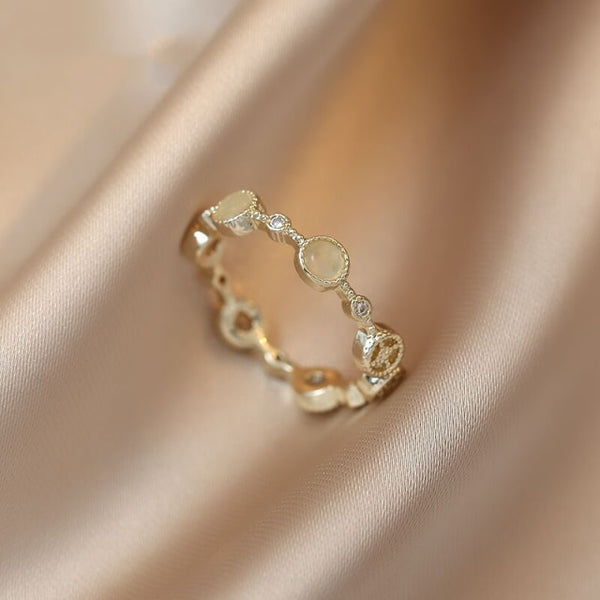 Sweet Heart-shaped Opals Zircon Gold Opening Rings