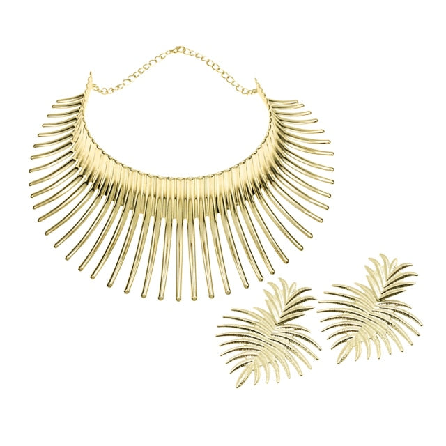 Gold Color Metal Big Exaggerated Torque Choker Necklace Earrings Set