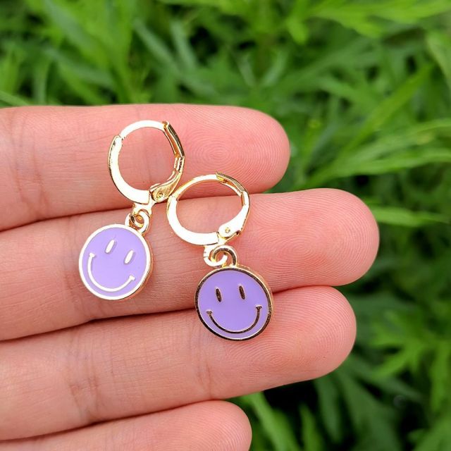 Lost Lady Cute Round Similing Face Huggies Hoop Earrings