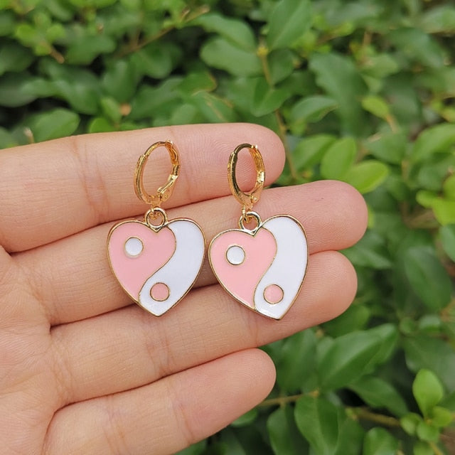 Lost Lady Cute Round Similing Face Huggies Hoop Earrings