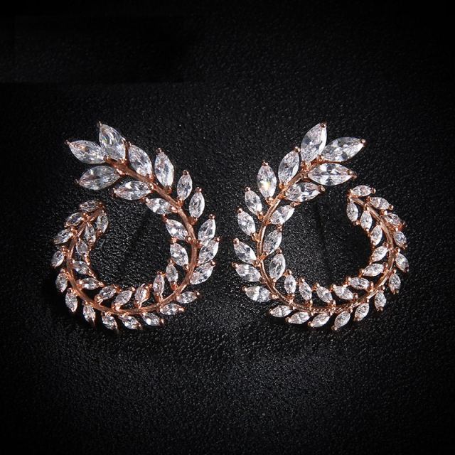 Luxury AAA Zircon Olive Branch Pendant Set For Women