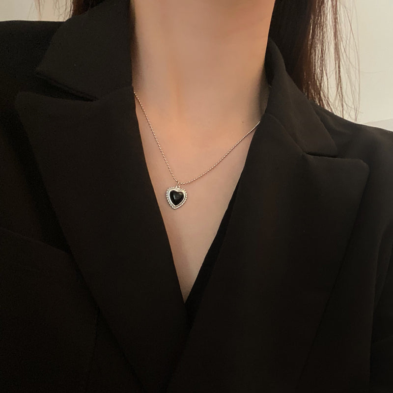 Modern Jewelry Heart Pendant Necklace