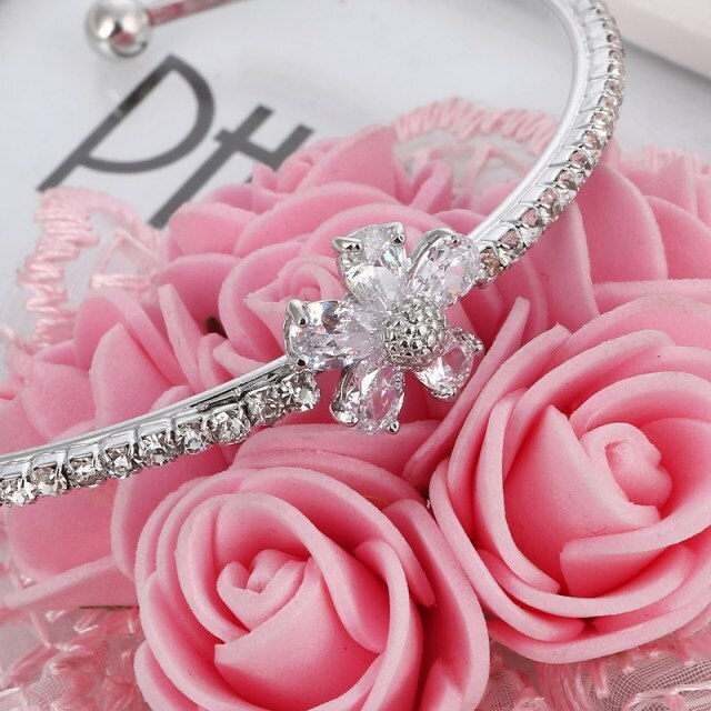 New Arrival Romantic Butterfly Design Cuff Bracelet