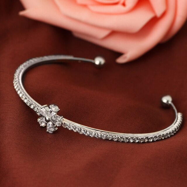 New Arrival Romantic Butterfly Design Cuff Bracelet