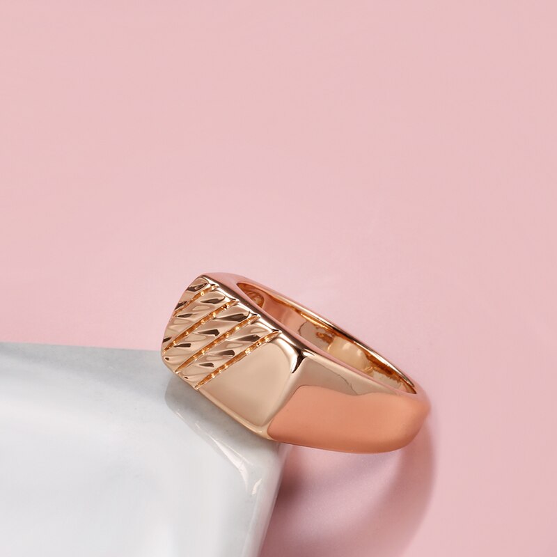 585 Rose Gold Simple Square Ring