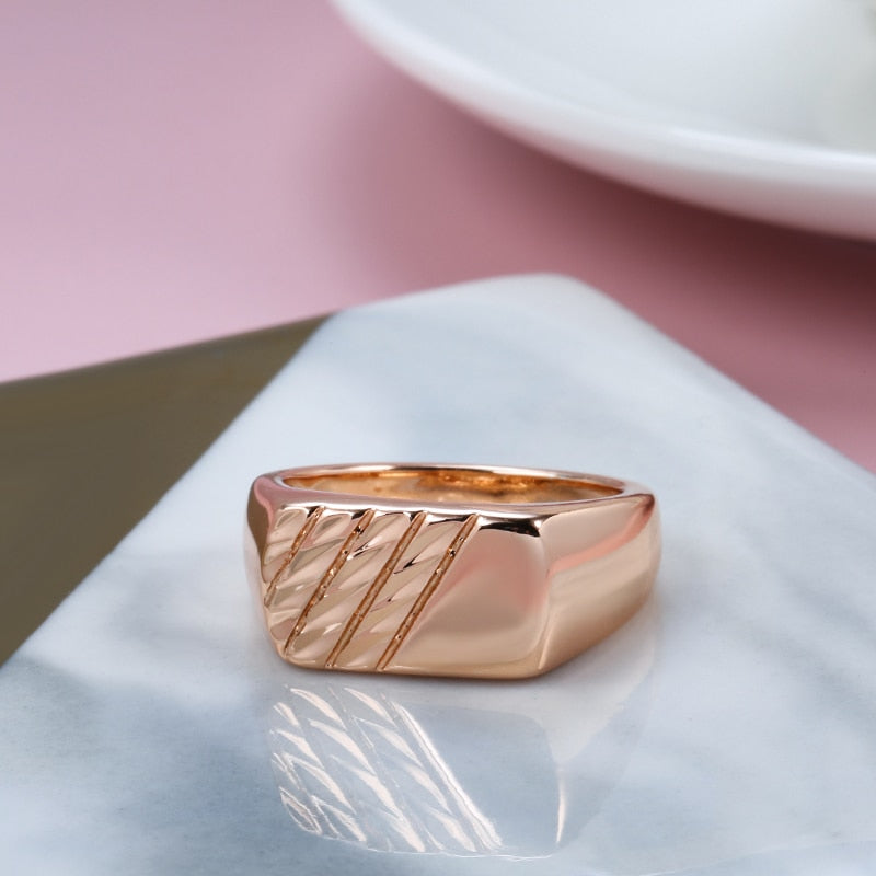 585 Rose Gold Simple Square Ring