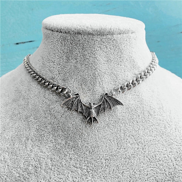 Fashion Vintage Punk Gothic Bat Chain Necklace