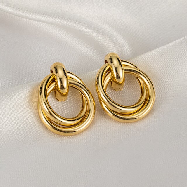 New Fashion Gold Color Metal Drop Earrings