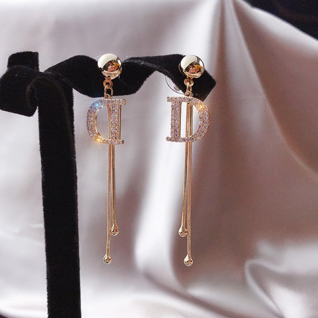 Women Exquisite Luxury Shiny Tassel Crystal Drop Earrings