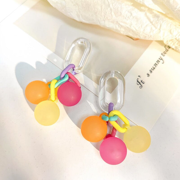 Pendientes de clip sin perforar con burbujas de colores frescos y contrastantes de verano