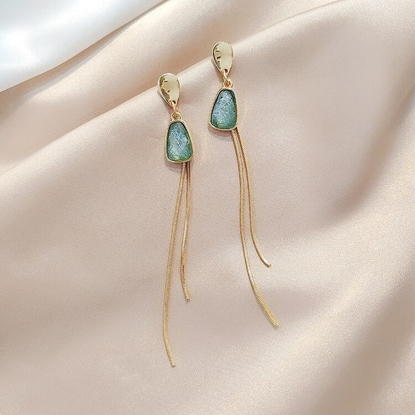 Pendientes de clip vintage de resina con piedra de cristal verde