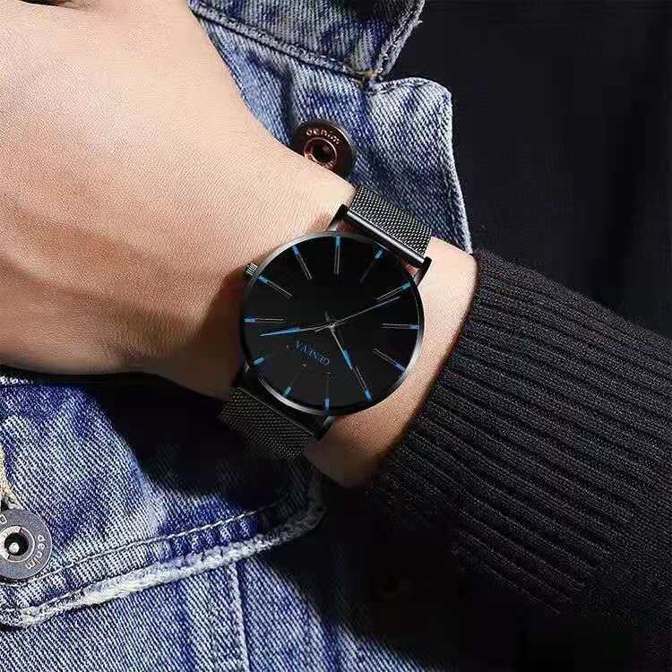 Minimalist Men's Fashion Ultra Thin Watches