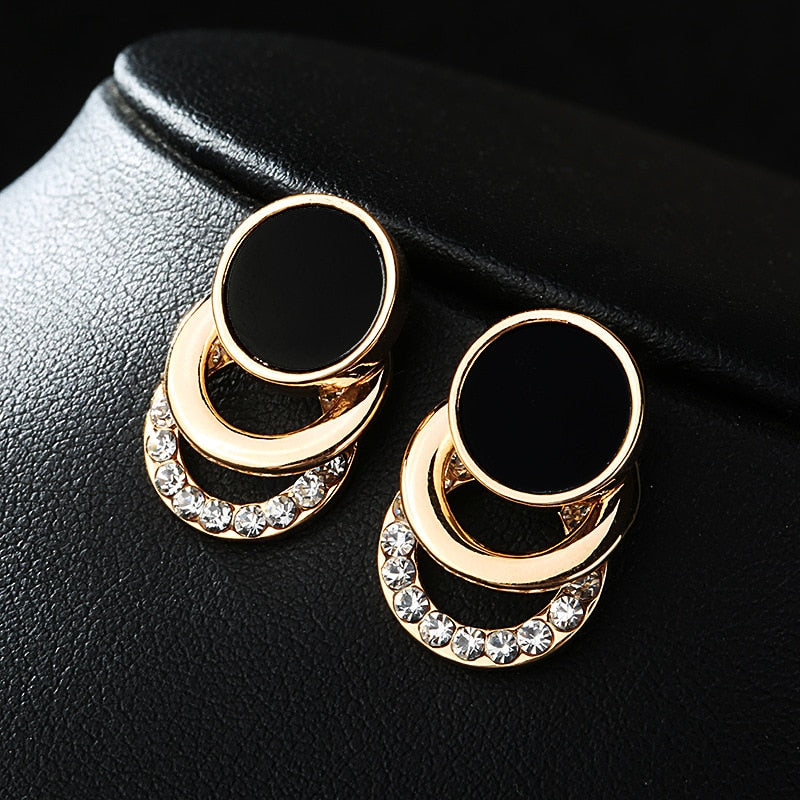 New Design Fashion Charm Geometric Crystal Stud Earrings