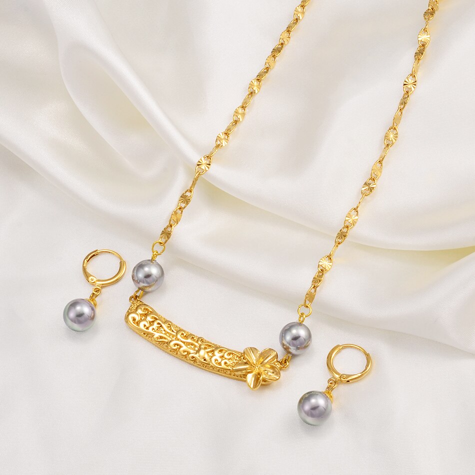 Hawaiian Pearl   Charm Pendant Necklaces Earrings Jewelry sets