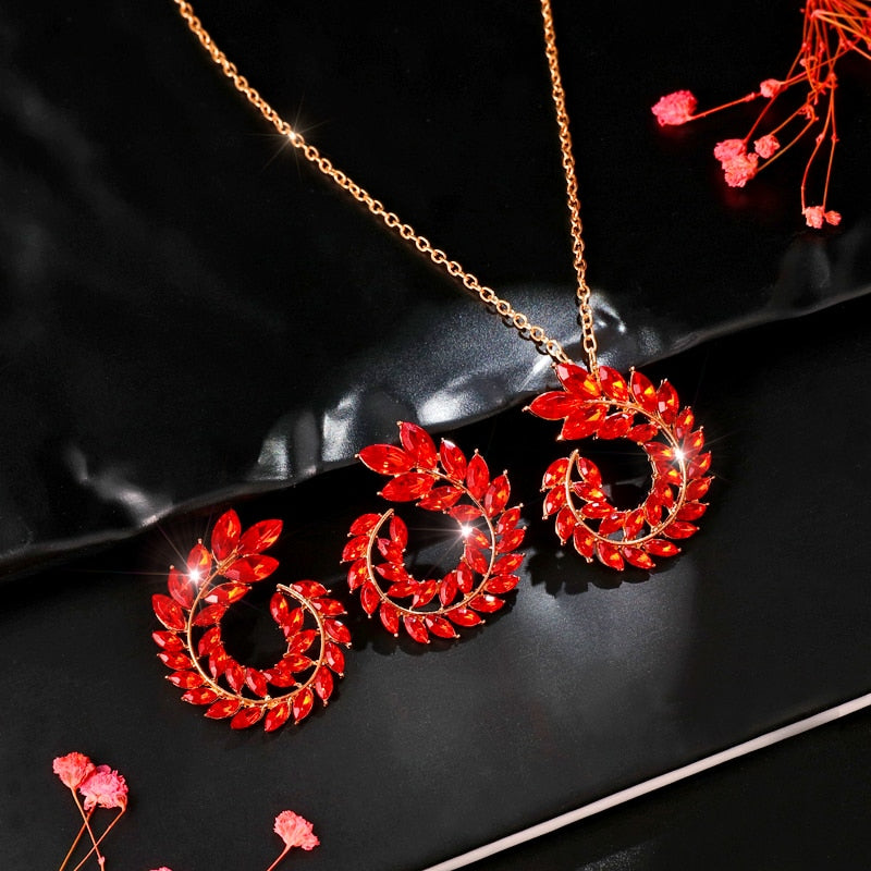 Bohemian Rhinestone Gold Color Leaf Earring&Necklace Set