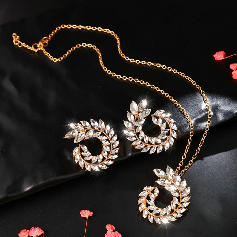 Bohemian Rhinestone Gold Color Leaf Earring&Necklace Set
