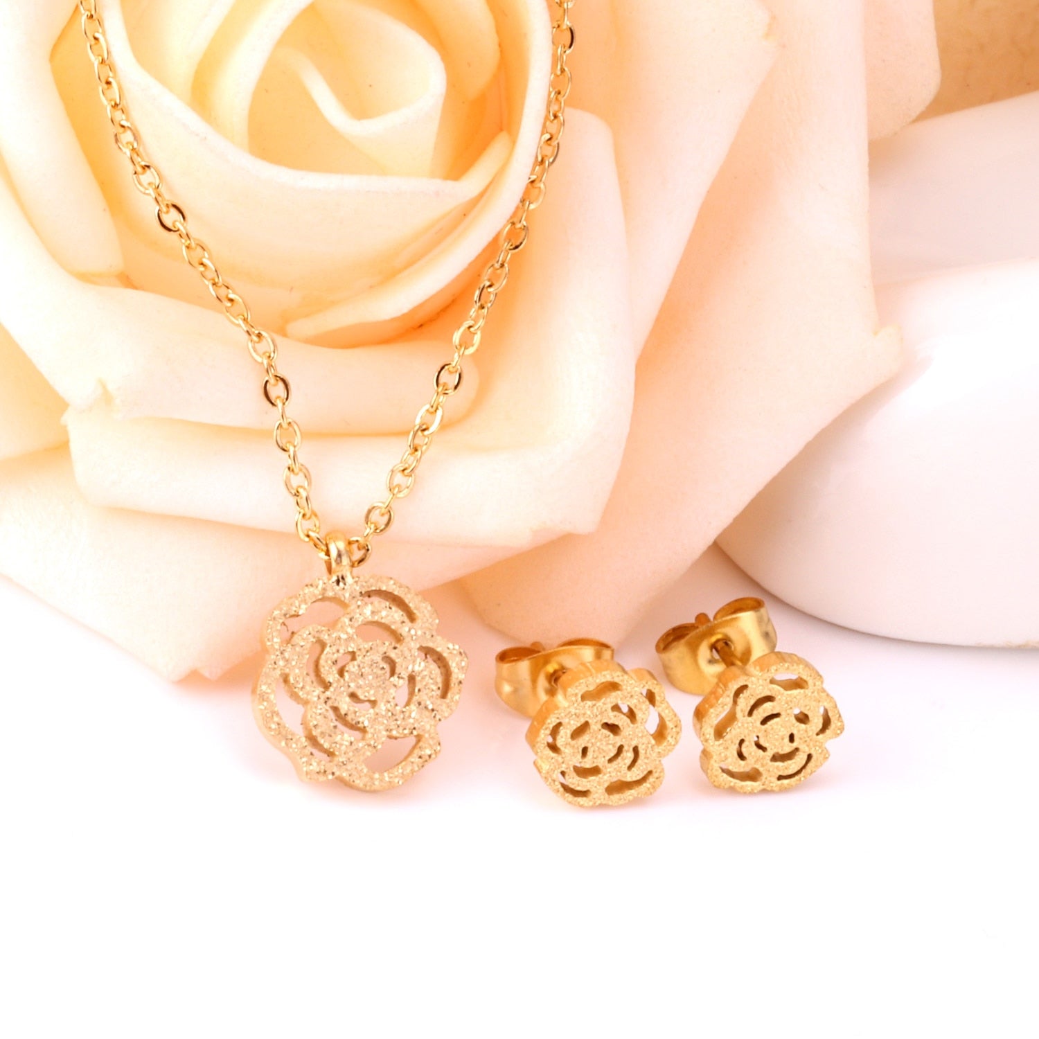Flower Pendant Chain Necklace Earring Dubai Bridal Wedding Jewelry Sets