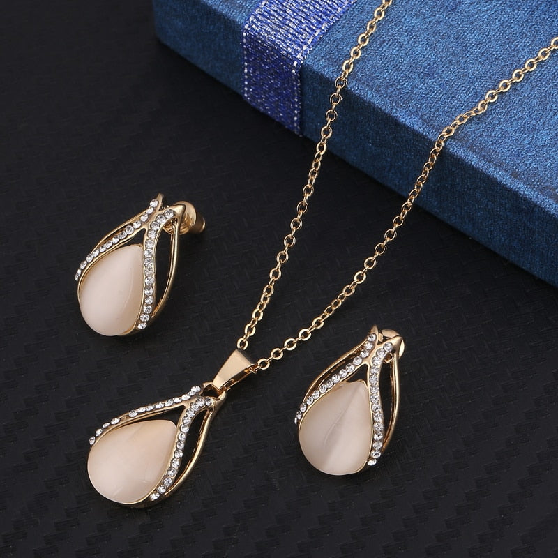 Cubic Zirconia Water Drop Necklace Pendant Earrings Set