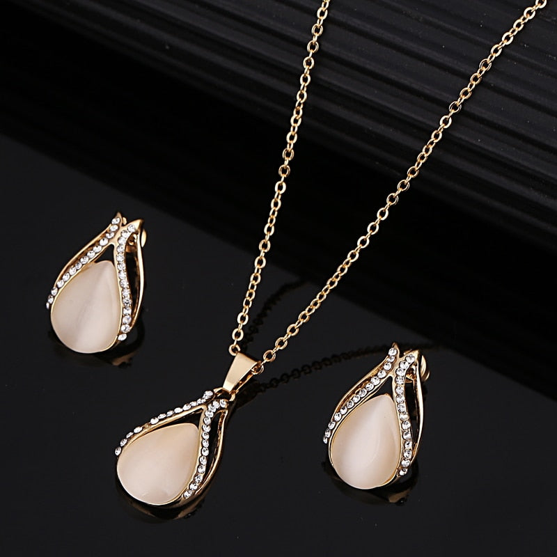 Cubic Zirconia Water Drop Necklace Pendant Earrings Set
