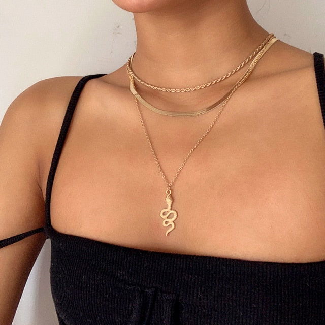 Trendy Multilayer Heart Snake Pendant Necklace