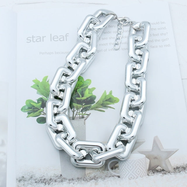 Exaggerated Geometric Square Twisted Thick Link Chain Bracelet