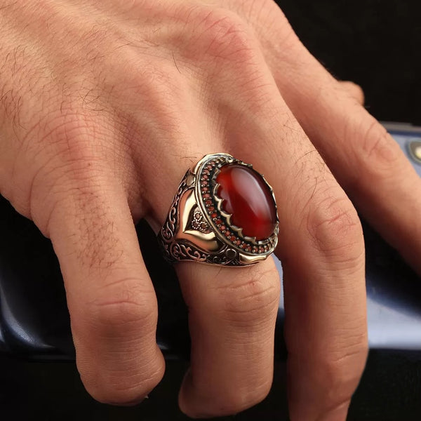 Anillo de llama con piedra granate roja de metal antiguo estilo árabe de Oriente Medio vintage