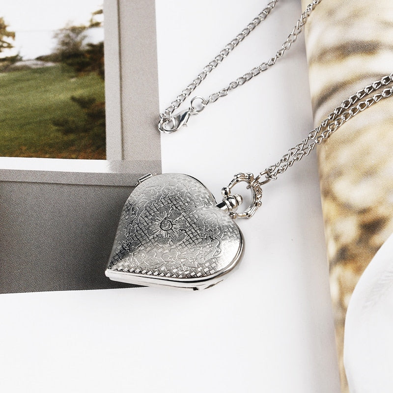 Fashion Silver Heart Shaped Lovely Hollow Elegant Quartz Pocket Watch