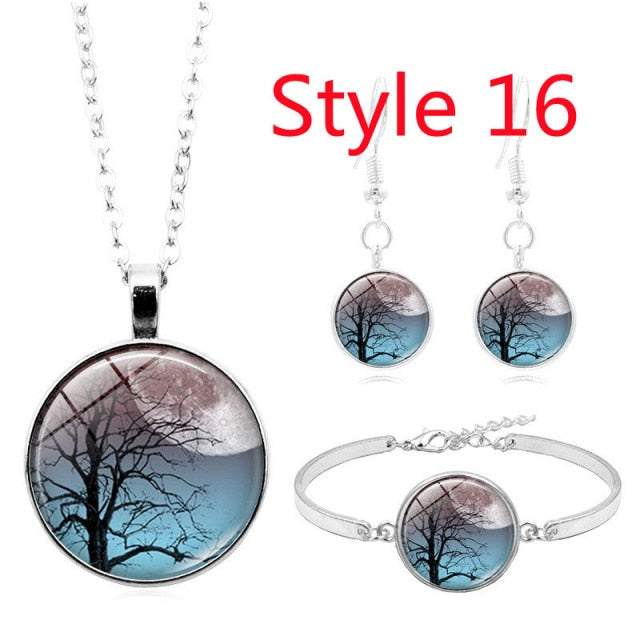 Celtic Tree of Life Glass Cabochon Necklace Stud  Set