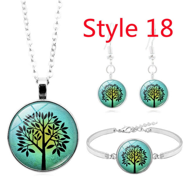 Celtic Tree of Life Glass Cabochon Necklace Stud  Set