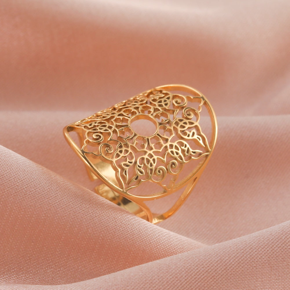 Adjustable Gold Color Geometric Filigree Flower Ring
