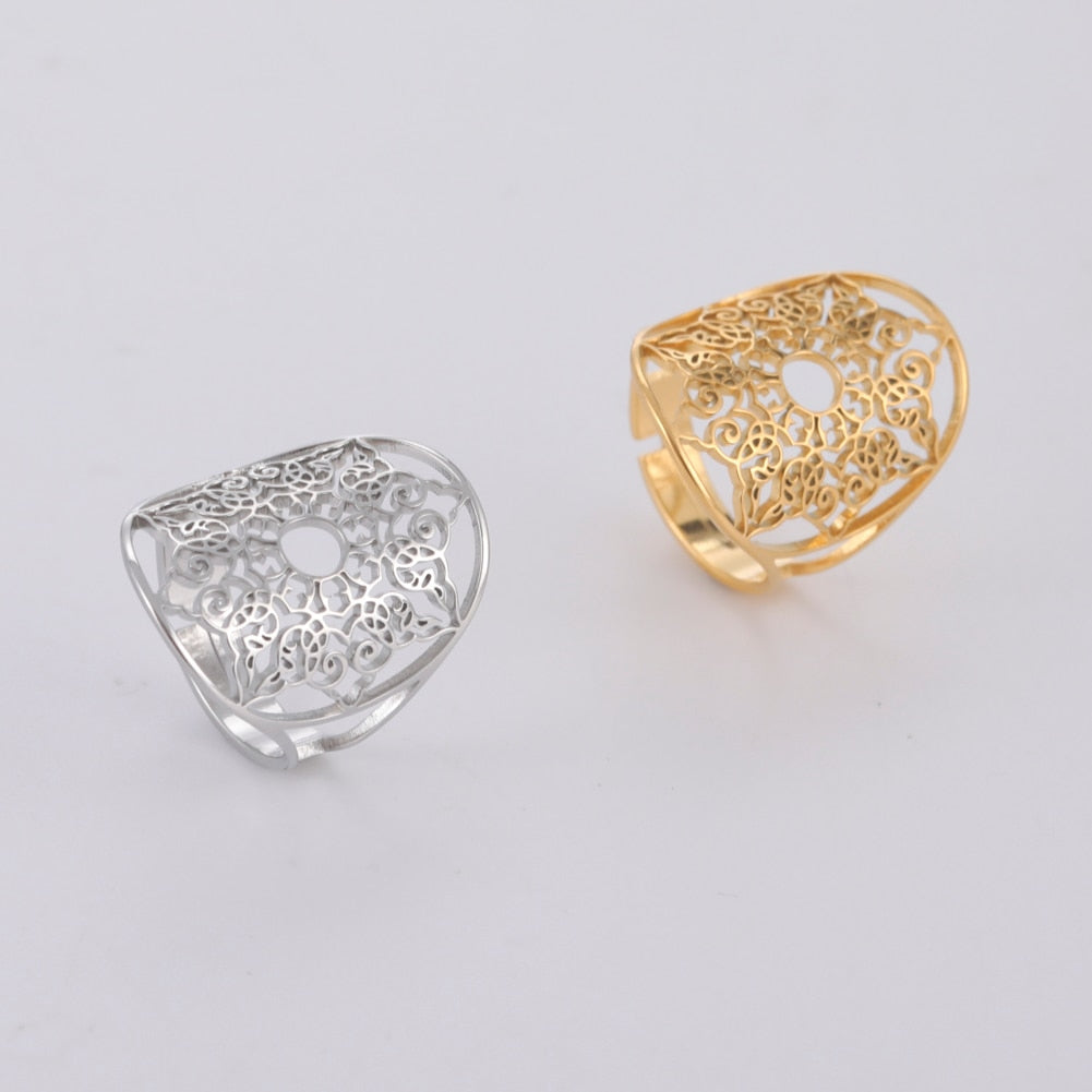 Adjustable Gold Color Geometric Filigree Flower Ring