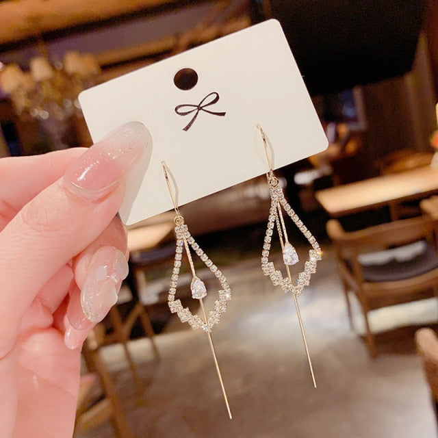 New Elegant Hollow Out Zircon Flower Long Earrings Fashion For Woman