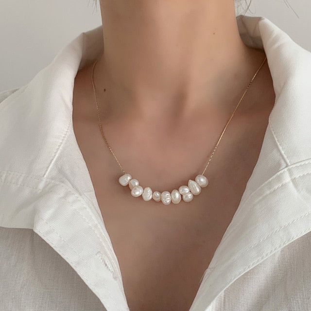 Elegant Natural Freshwater Pearl Necklace