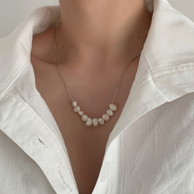 Elegant Natural Freshwater Pearl Necklace