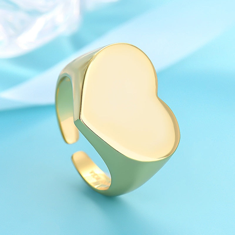 Fashion Gold Plated Wide Face Heart-Shaped Thick Ring